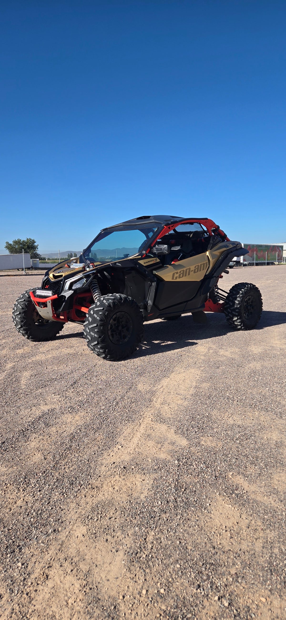 2017 CAN-AM X3