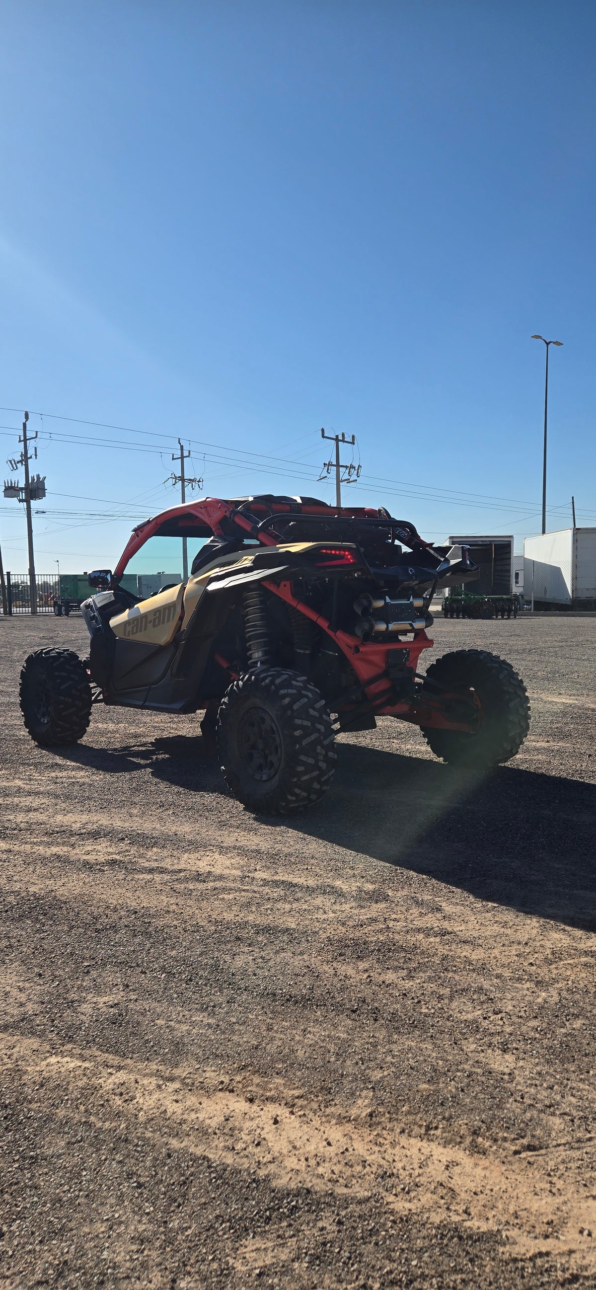 2017 CAN-AM X3