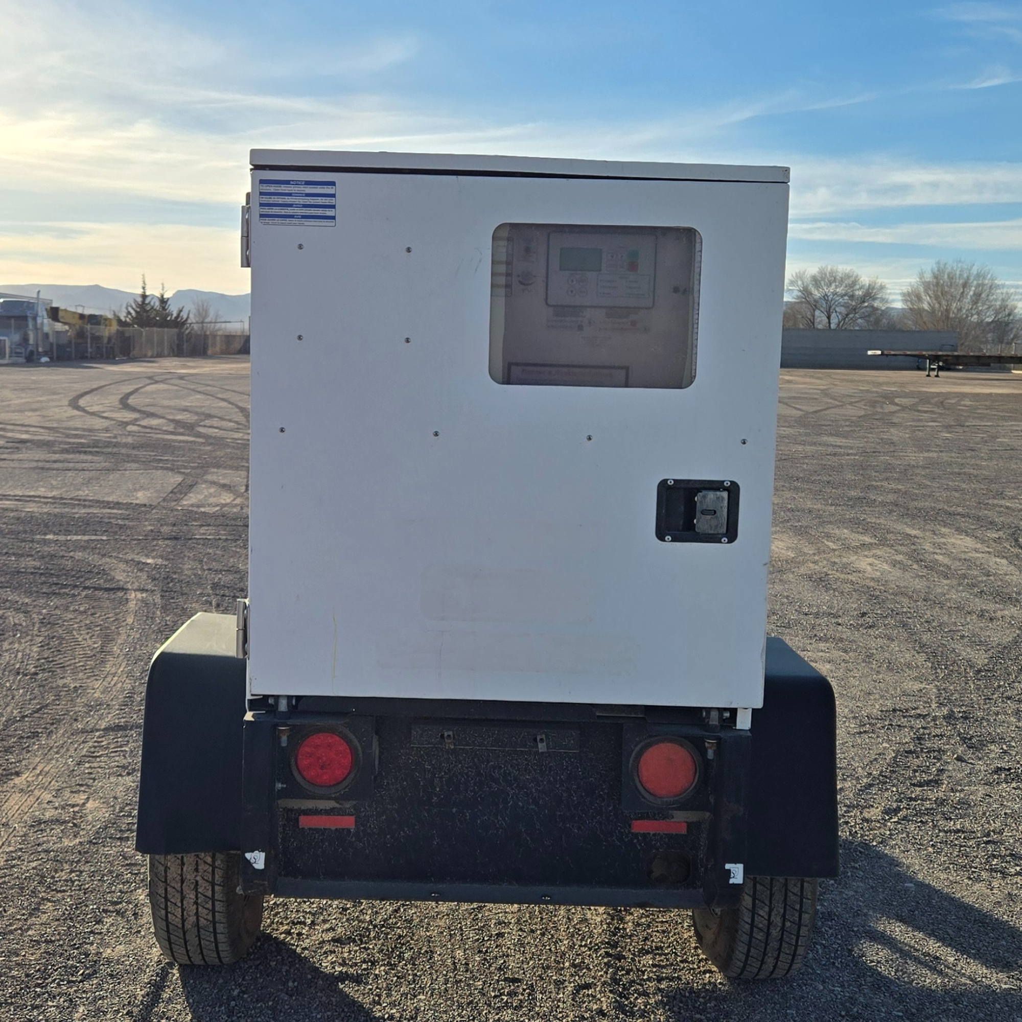 2017 Generac Magnum 25-KVA