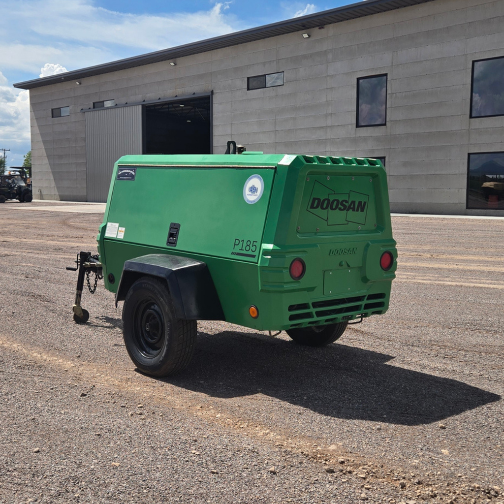 2017 DOOSAN 185 CFM