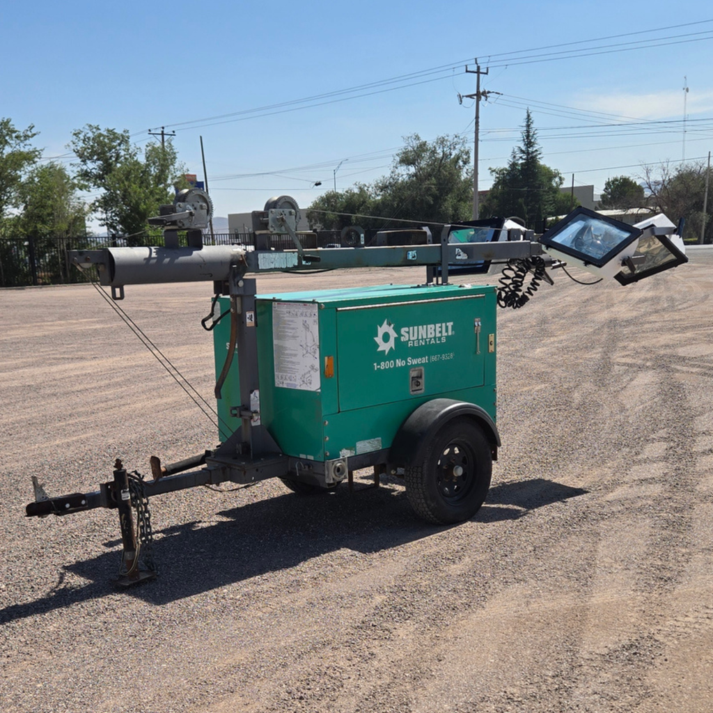 2012 MAGNUM LIGHT TOWER 6 KW