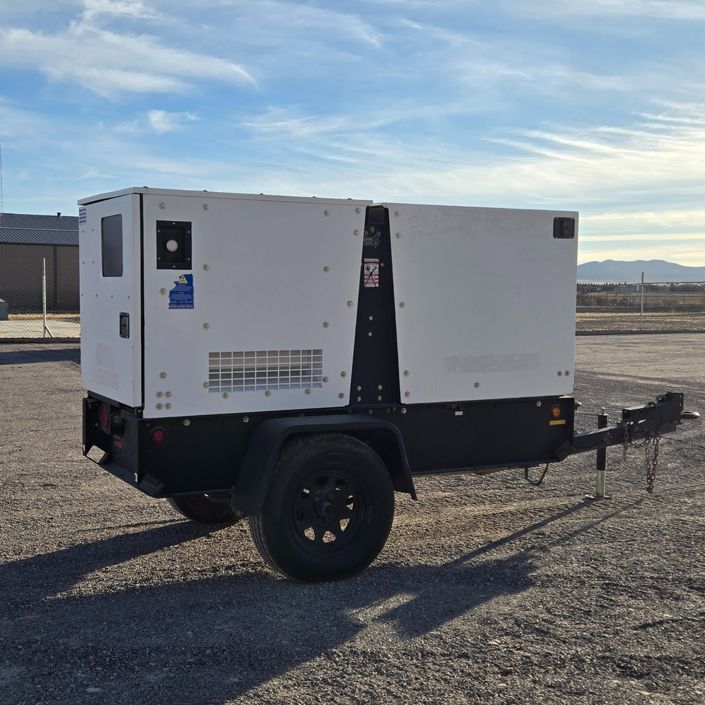 2017 Generac Magnum 25-KVA